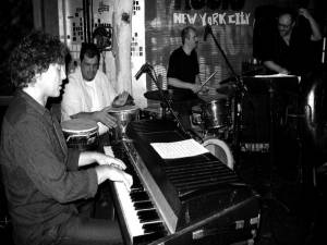 Vana Gierig Trio Feat. Vinicius Barros